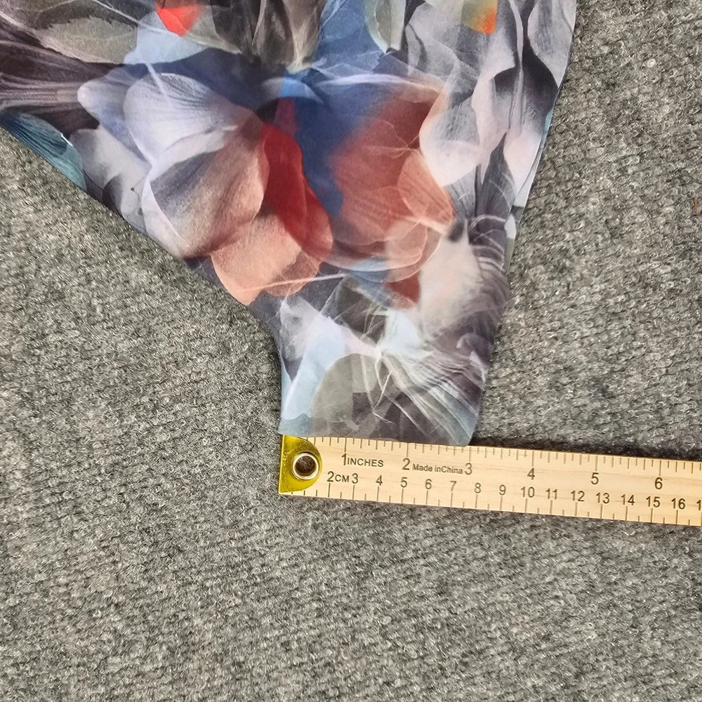 Lululemon Fast Free Reflective Shorts Size 4‎ Floral Petal Multi Color Running